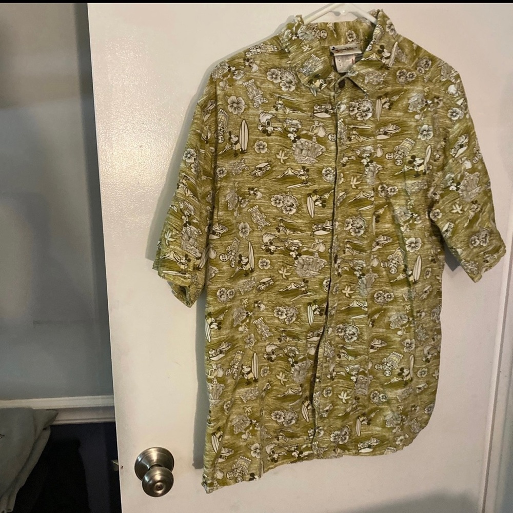WALT DISNEY WORLD Short Sleeve Hawaiian Shirt Mickey Surfing Green Medium M